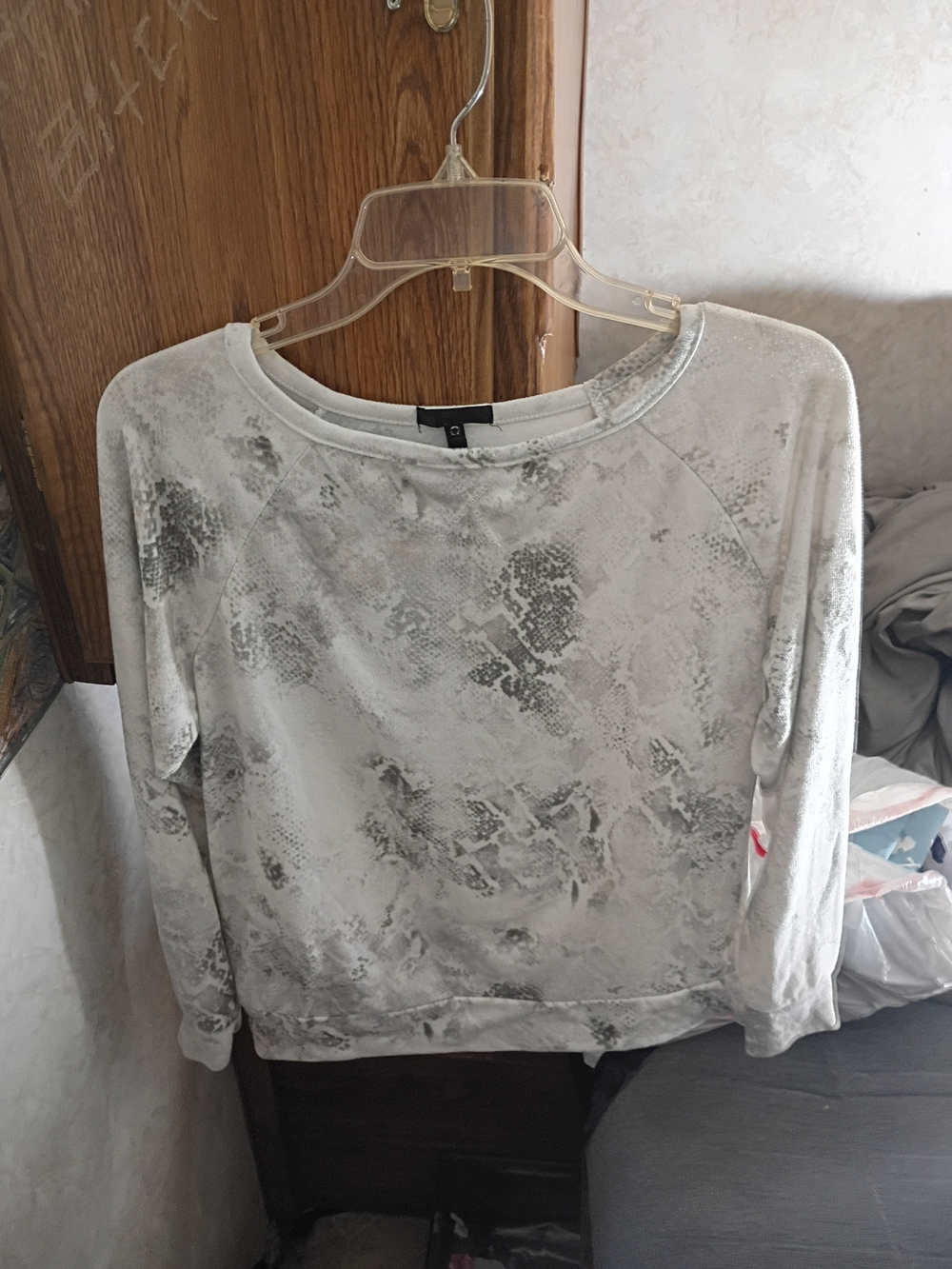 Style & Co. Light Gray Snake-Print Pullover